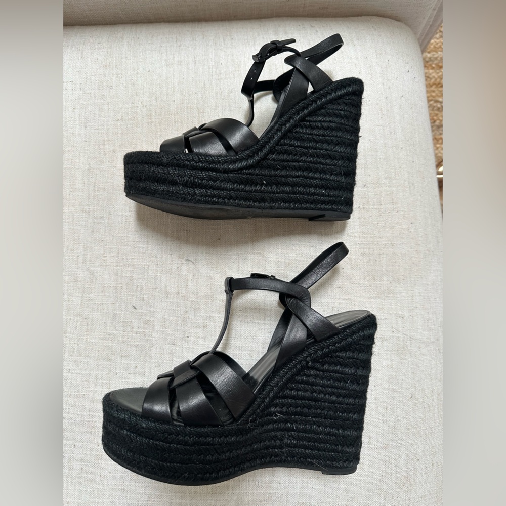 Saint Laurent Black Tribute Espadrille
Wedge Size 39 / US 9 Like New - Picture 5 of 8